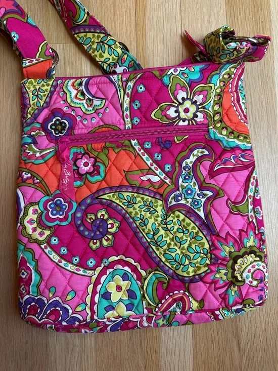 Vera Bradley Hipster Bag in Pink Swirls NWT - Picture 4 of 6
